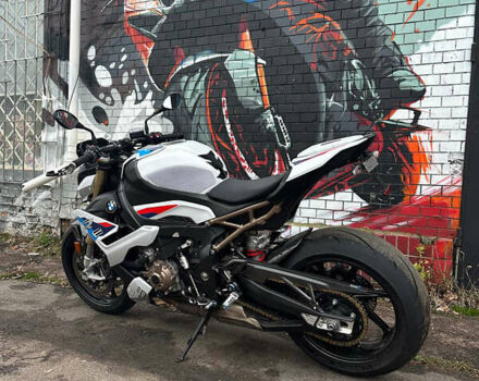 БМВ S 1000R, объемом двигателя 0 л и пробегом 19 тыс. км за 19000 $, фото 5 на Automoto.ua