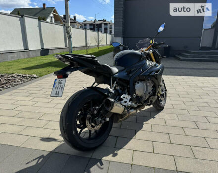 БМВ S 1000R, объемом двигателя 1 л и пробегом 17 тыс. км за 12400 $, фото 5 на Automoto.ua