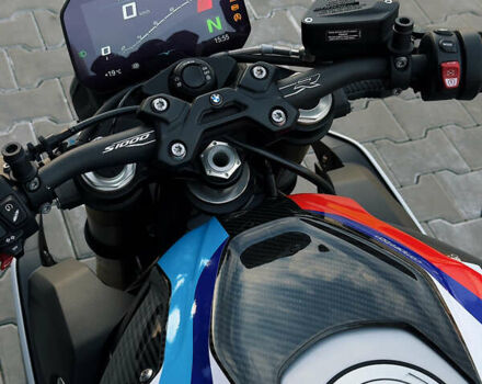 БМВ S 1000R, объемом двигателя 1 л и пробегом 10 тыс. км за 19400 $, фото 8 на Automoto.ua