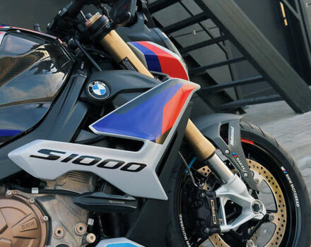 БМВ S 1000R, объемом двигателя 1 л и пробегом 10 тыс. км за 19400 $, фото 7 на Automoto.ua