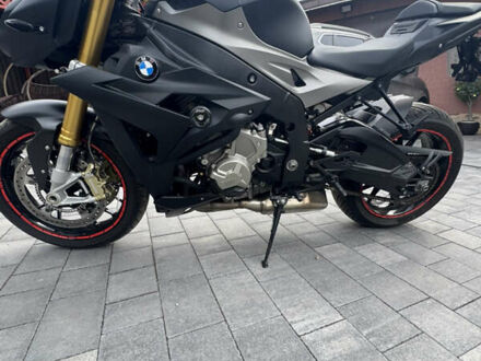 БМВ S 1000R 2015 у Дніпро (Дніпропетровську) на Automoto.ua БМВ S 1000R, об'ємом двигуна 1 л та пробігом 11 тис. км за 15000 $, фото 1 на Automoto.ua