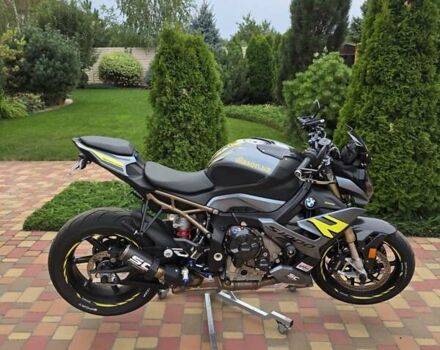 Серый БМВ S 1000R, объемом двигателя 1 л и пробегом 15 тыс. км за 24000 $, фото 11 на Automoto.ua