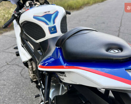 Белый БМВ S 1000RR, объемом двигателя 1 л и пробегом 36 тыс. км за 11700 $, фото 16 на Automoto.ua