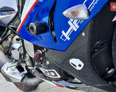 Белый БМВ S 1000RR, объемом двигателя 1 л и пробегом 36 тыс. км за 11700 $, фото 13 на Automoto.ua