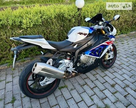 Білий БМВ S 1000RR, об'ємом двигуна 1 л та пробігом 8 тис. км за 15000 $, фото 3 на Automoto.ua