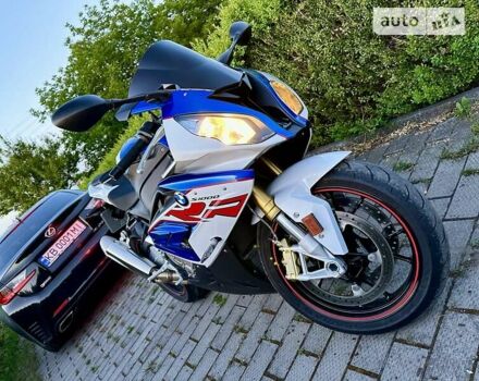 Белый БМВ S 1000RR, объемом двигателя 1 л и пробегом 3 тыс. км за 17777 $, фото 13 на Automoto.ua