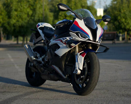 Белый БМВ S 1000RR, объемом двигателя 1 л и пробегом 37 тыс. км за 19000 $, фото 2 на Automoto.ua