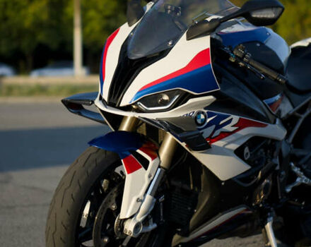 Белый БМВ S 1000RR, объемом двигателя 1 л и пробегом 37 тыс. км за 19000 $, фото 1 на Automoto.ua