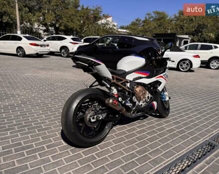 Белый БМВ S 1000RR, объемом двигателя 1 л и пробегом 14 тыс. км за 23999 $, фото 2 на Automoto.ua