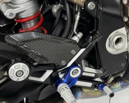 Белый БМВ S 1000RR, объемом двигателя 1 л и пробегом 15 тыс. км за 24500 $, фото 3 на Automoto.ua