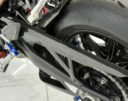 Белый БМВ S 1000RR, объемом двигателя 1 л и пробегом 15 тыс. км за 24500 $, фото 4 на Automoto.ua