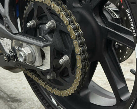 Белый БМВ S 1000RR, объемом двигателя 1 л и пробегом 8 тыс. км за 24500 $, фото 7 на Automoto.ua