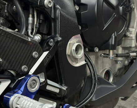 Белый БМВ S 1000RR, объемом двигателя 1 л и пробегом 8 тыс. км за 24500 $, фото 12 на Automoto.ua