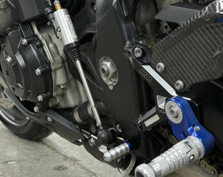 Белый БМВ S 1000RR, объемом двигателя 1 л и пробегом 8 тыс. км за 24500 $, фото 9 на Automoto.ua