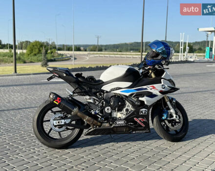 Белый БМВ S 1000RR, объемом двигателя 1 л и пробегом 7 тыс. км за 28000 $, фото 3 на Automoto.ua