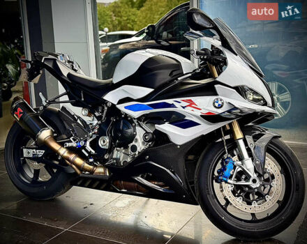 Белый БМВ S 1000RR, объемом двигателя 1 л и пробегом 7 тыс. км за 28000 $, фото 1 на Automoto.ua
