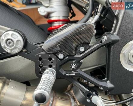 Білий БМВ S 1000RR, об'ємом двигуна 1 л та пробігом 1 тис. км за 29722 $, фото 17 на Automoto.ua