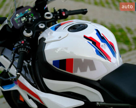 Білий БМВ S 1000RR, об'ємом двигуна 1 л та пробігом 3 тис. км за 33000 $, фото 6 на Automoto.ua