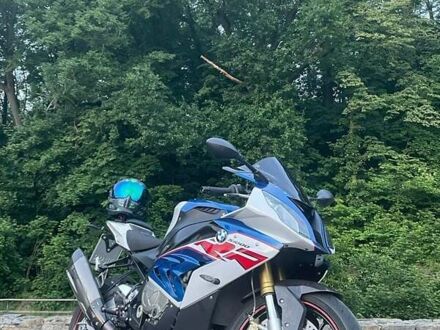 БМВ S 1000RR 2019 у Зборів на Automoto.ua Білий БМВ S 1000RR, об'ємом двигуна 1 л та пробігом 30 тис. км за 28755 $, фото 1 на Automoto.ua