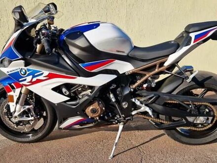 БМВ S 1000RR 2019 в Шостке на Automoto.ua Белый БМВ S 1000RR, объемом двигателя 1 л и пробегом 21 тыс. км за 22000 $, фото 1 на Automoto.ua