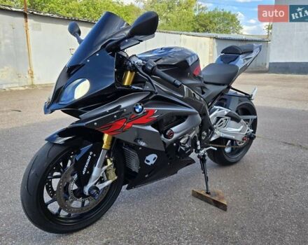 Черный БМВ S 1000RR, объемом двигателя 1 л и пробегом 35 тыс. км за 16700 $, фото 1 на Automoto.ua