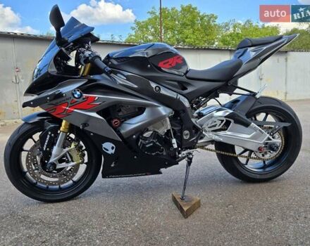 Черный БМВ S 1000RR, объемом двигателя 1 л и пробегом 35 тыс. км за 16700 $, фото 2 на Automoto.ua