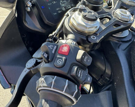 Черный БМВ S 1000RR, объемом двигателя 1 л и пробегом 22 тыс. км за 21000 $, фото 9 на Automoto.ua