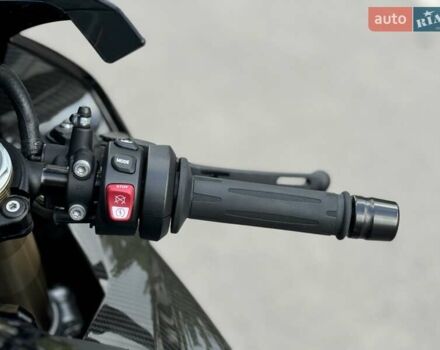 Черный БМВ S 1000RR, объемом двигателя 1 л и пробегом 3 тыс. км за 25750 $, фото 8 на Automoto.ua