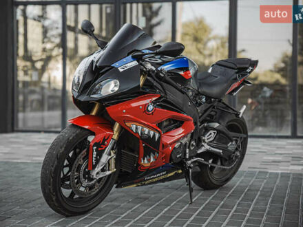 БМВ S 1000RR 2016 у Києві на Automoto.ua Чорний БМВ S 1000RR, об'ємом двигуна 1 л та пробігом 31 тис. км за 15000 $, фото 1 на Automoto.ua