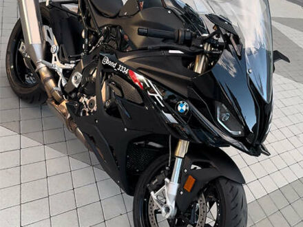 БМВ S 1000RR 2024 у Києві на Automoto.ua Чорний БМВ S 1000RR, об'ємом двигуна 1 л та пробігом 5 тис. км за 27100 $, фото 1 на Automoto.ua