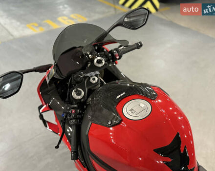 Красный БМВ S 1000RR, объемом двигателя 0 л и пробегом 9 тыс. км за 29734 $, фото 6 на Automoto.ua