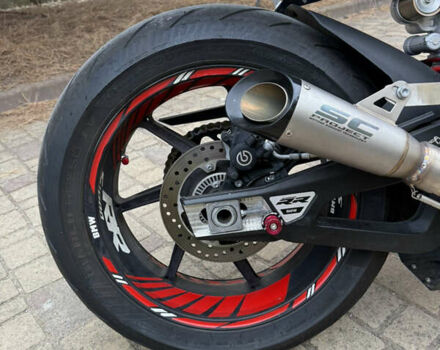 Червоний БМВ S 1000RR, об'ємом двигуна 1 л та пробігом 9 тис. км за 24700 $, фото 11 на Automoto.ua