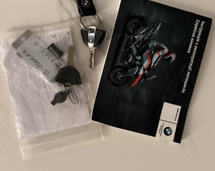 Красный БМВ S 1000RR, объемом двигателя 1 л и пробегом 26 тыс. км за 15200 $, фото 10 на Automoto.ua