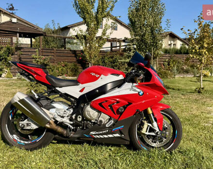 Красный БМВ S 1000RR, объемом двигателя 1 л и пробегом 26 тыс. км за 15200 $, фото 1 на Automoto.ua