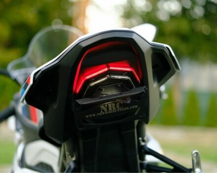 БМВ S 1000RR, об'ємом двигуна 1 л та пробігом 0 тис. км за 33000 $, фото 21 на Automoto.ua