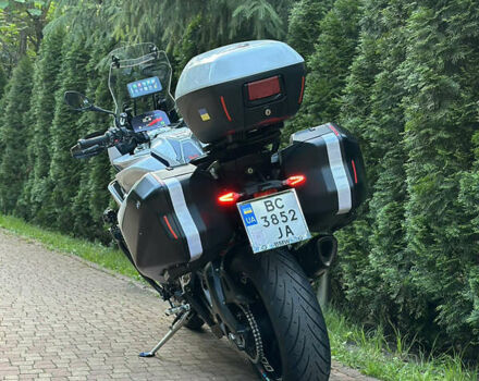 Белый БМВ S 1000XR, объемом двигателя 1 л и пробегом 40 тыс. км за 15500 $, фото 9 на Automoto.ua