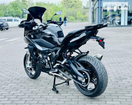 Черный БМВ S 1000XR, объемом двигателя 1 л и пробегом 1 тыс. км за 20500 $, фото 6 на Automoto.ua