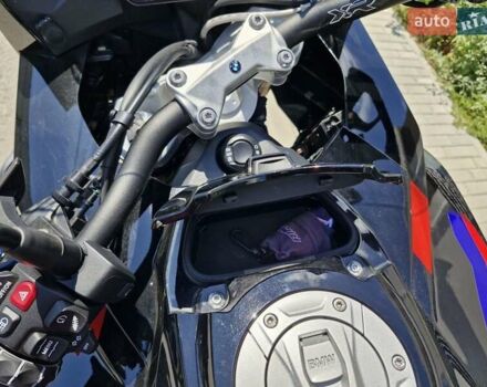 Черный БМВ S 1000XR, объемом двигателя 1 л и пробегом 10 тыс. км за 20500 $, фото 16 на Automoto.ua