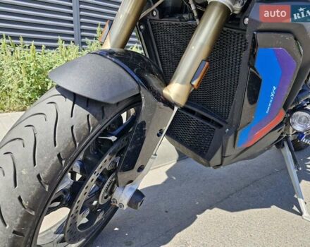 Черный БМВ S 1000XR, объемом двигателя 1 л и пробегом 10 тыс. км за 20500 $, фото 5 на Automoto.ua