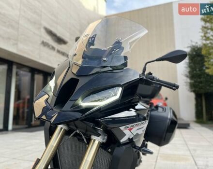 Черный БМВ S 1000XR, объемом двигателя 1 л и пробегом 4 тыс. км за 24096 $, фото 9 на Automoto.ua