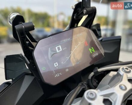 Черный БМВ S 1000XR, объемом двигателя 1 л и пробегом 4 тыс. км за 24096 $, фото 12 на Automoto.ua