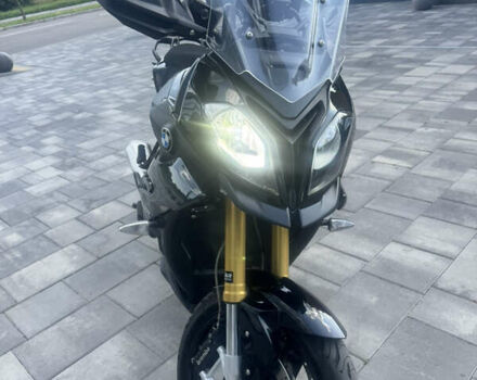Черный БМВ S 1000XR, объемом двигателя 1 л и пробегом 27 тыс. км за 14500 $, фото 9 на Automoto.ua
