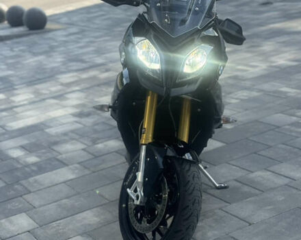 Черный БМВ S 1000XR, объемом двигателя 1 л и пробегом 27 тыс. км за 14500 $, фото 8 на Automoto.ua