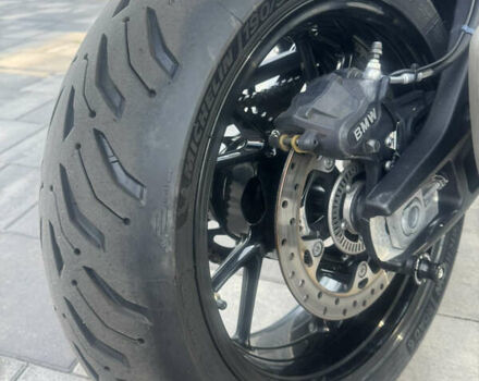 Черный БМВ S 1000XR, объемом двигателя 1 л и пробегом 27 тыс. км за 14500 $, фото 19 на Automoto.ua