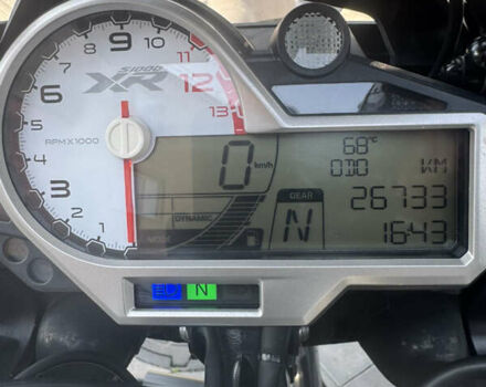 Черный БМВ S 1000XR, объемом двигателя 1 л и пробегом 27 тыс. км за 14500 $, фото 24 на Automoto.ua