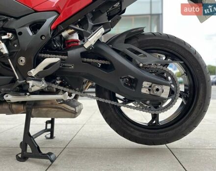 Красный БМВ S 1000XR, объемом двигателя 1 л и пробегом 5 тыс. км за 20800 $, фото 22 на Automoto.ua