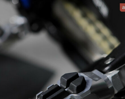 купити нове авто БМВ S 1000XR 2024 року від офіційного дилера Назарій БМВ фото