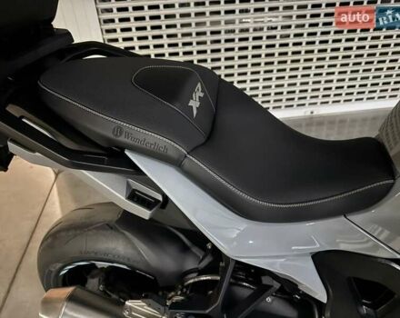Серый БМВ S 1000XR, объемом двигателя 1 л и пробегом 14 тыс. км за 17500 $, фото 15 на Automoto.ua
