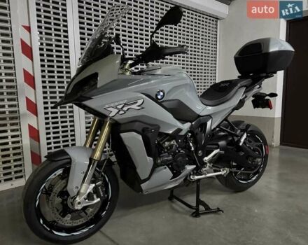 Серый БМВ S 1000XR, объемом двигателя 1 л и пробегом 14 тыс. км за 17500 $, фото 6 на Automoto.ua