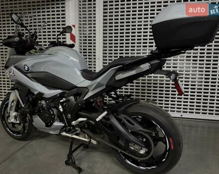 Серый БМВ S 1000XR, объемом двигателя 1 л и пробегом 14 тыс. км за 17500 $, фото 7 на Automoto.ua